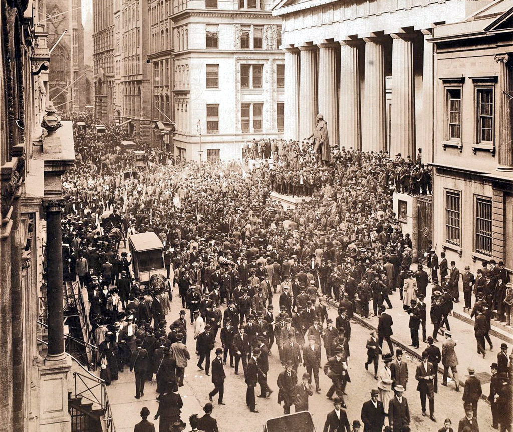 The Panic of 1907 - Everyone wanted their gold back, not bank notes [8]